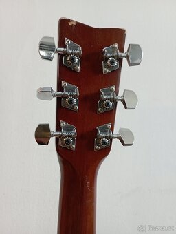 Kytara Yamaha - 7
