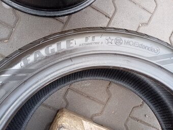 245/45/18 zánovní letní pneu goodyear - 7