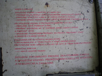 nabíjecí + startovací vozík zn.Rukov - 7