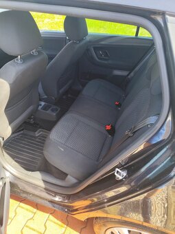 Škoda Fabia 1.6 TDI,r.v.9/2011,klima, combi - 7