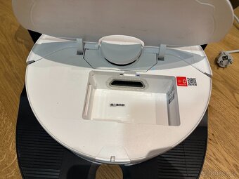 Roborock S7 Max Ultra – perfektní stav + spotřební materiál - 7