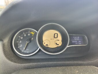 Renault Megane 3 grandtour 1.6i - 7