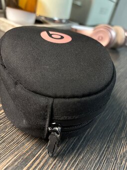 Bezdrátová sluchátka Beats Solo3 Wireless - 7