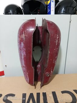 Jawa kývačka nádrž - 7