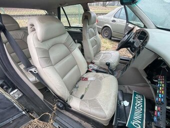 Saab 9000 Anniversary na díly - 7