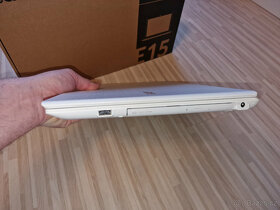 Acer Aspire E15 15.6" Full HD LED - 7