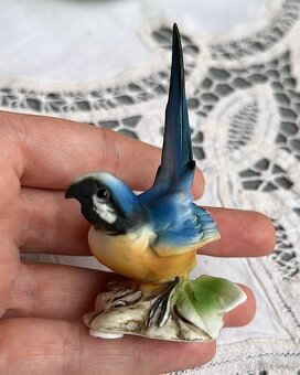 Porcelánové vintage figurky. Ptáci Capodimonte. - 7