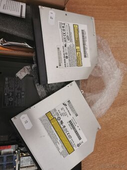HP Elitebook 8560p procesor i5 - 7