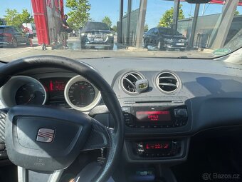 Seat Ibiza 6J 1.9 tdi 77kw - 7