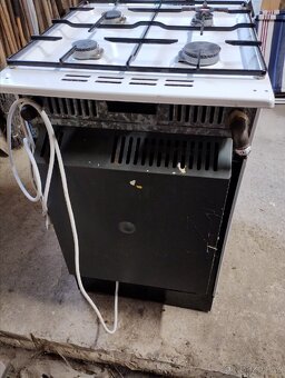 Plynový sporák MORA 2135 s elektrickou troubou - 7