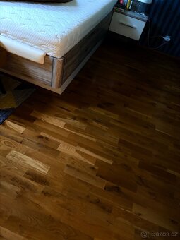 Manželská postel s polohovatelnými rosty - 7
