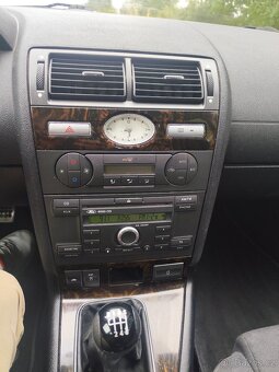Mondeo mk3 2.0 85kw 2005 combi s tažným zařízením - 7