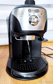 Pákový kávovar DeLonghi EC221.B - 7