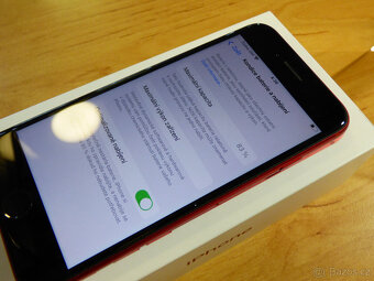 iPhone SE 2020 - 64GB - RED - 7