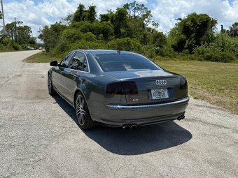 AUDI S8 5.2 V10 2008 - 7