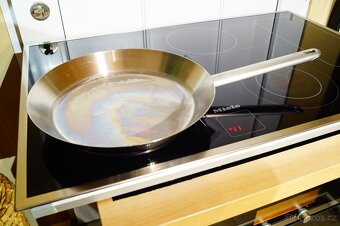 Miele nerezový vestavný sporák H4540E - KAT, 2 varianty varn - 7