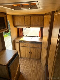 Karavan Eriba-Nova 390 Doklady - 7