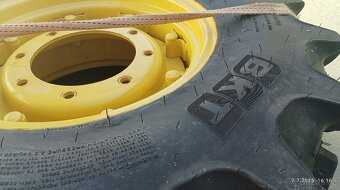 Kola John Deere 20"a 28" - 7