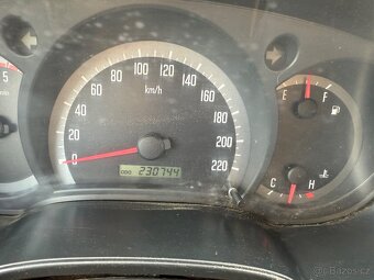Isuzu D-Max - 7