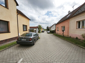 Prodej rodinného domu v klidné lokalitě – Praha Šeberov - 7