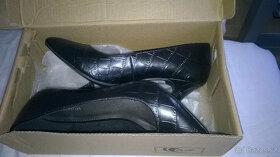 Dámská obuv 36: kozačky, polobotky, letní obuv, aj. - 7