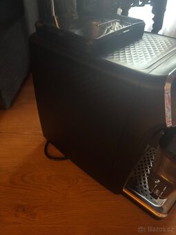 Kávovar Philips LatteGo - 7