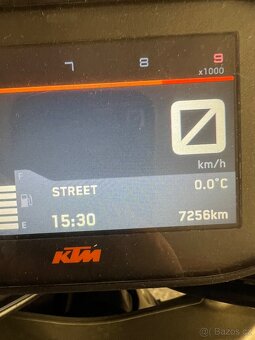 KTM Duke 690 - 7