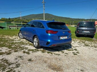 KIA Ceed SW 1.6 CRDi Gold - 7