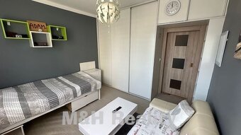 Prodej družs.bytu 3+1s balkónem,Poruba, ul. I. Sekaniny 1806 - 7