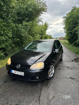 Volkswagen Golf V 2.0 TDI Nová STK - 7