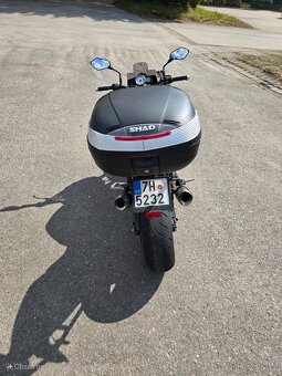 Kawasaki Z1000 - 7