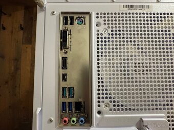 (K dispozici ✅📦) PC 39 Montech XR White - 7