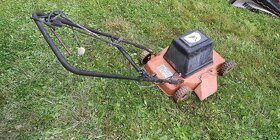 SEKAČKA NA TRÁVU S BOČNÍM VÝHOZEM - 7