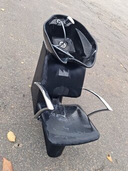 Kadeřnické křesko s mycí jednotkou - 7