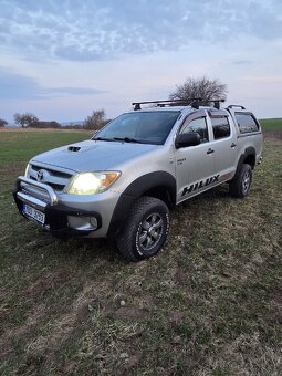 Toyota Hilux 2.5 d4d  88kw - 7