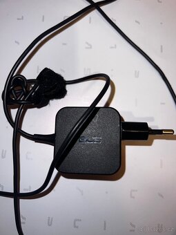 ASUS notebook - 7
