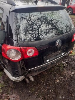 Vw passat 2,0tdi B6 odstín LC5E - 7