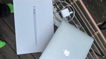 Apple MacBook Air M1 S PŘÍSLUŠENSTVÍM - 7