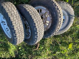 Prodám kompletní kola na Mitsubishi L200 - 7