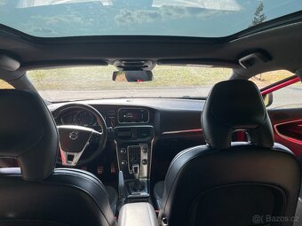 Volvo V40, 2.0 D3, R-Design, Top stav - 7