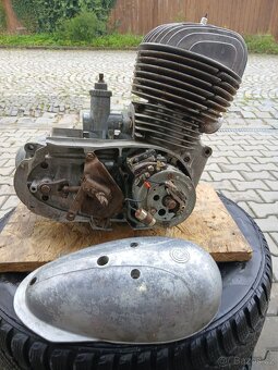 Motor Čz 250/455 - 7