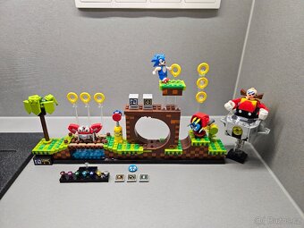 LEGO Ideas 21331 Sonic the Hedgehog - Green Hill Zone - 7