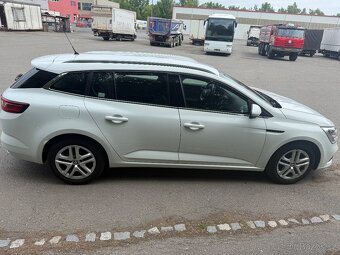 Renault MÉGANE r.v. 2018 - 7