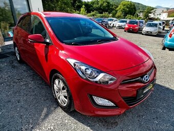 Hyundai i30 1,6 CRDi 81 kW, r.v. 12/2012, najeto 195.356km - 7