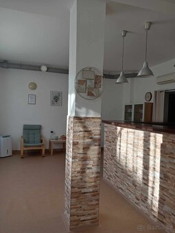 Přenechám kompletně vybavený kosmetický salón - 7
