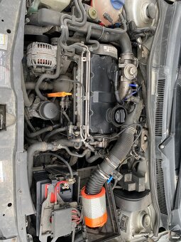 Golf 4 1.9tdi 74kw AXR díly - 7