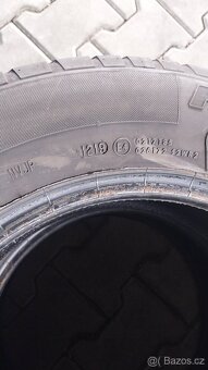 Prodám 2 x letní pneu Uniroyal 205/65/15 - 7