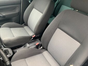 Volkswagen Golf Variant 1,9 TDi r.v.2005 výkon 74kw - 7
