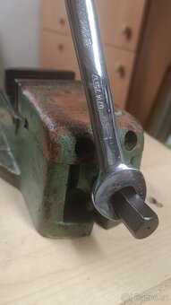 Strojní svěrák malý 80 mm - 7