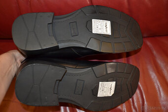 Nové zateplené kožené boty zn. Navaho vel.11 (45) - 7